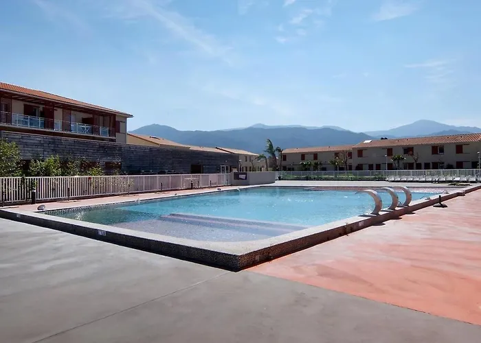 2p A Argeles-sur-mer: Clim, Terrasse, Piscine, Parking, Proche Plages Et Commerces - Fr-1-776-14 * Argelès-sur-Mer