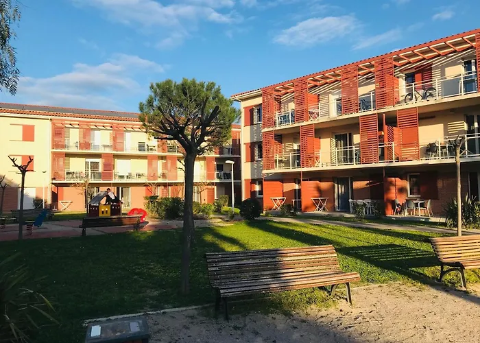 Apartmán 2p A Argeles-sur-mer: Clim, Terrasse, Piscine, Parking, Proche Plages Et Commerces - Fr-1-776-14